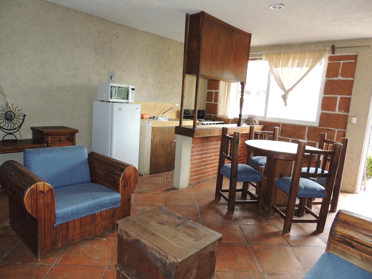 Hotel Las Fumarolas De Don Goyo Cholula Exterior photo